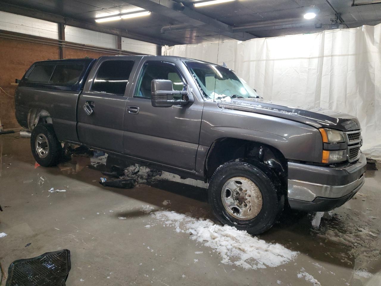2007 Chevrolet Silverado VIN 1GCHK23D67F135000 Copart auction photo, rear end / side damage thumbnail 4