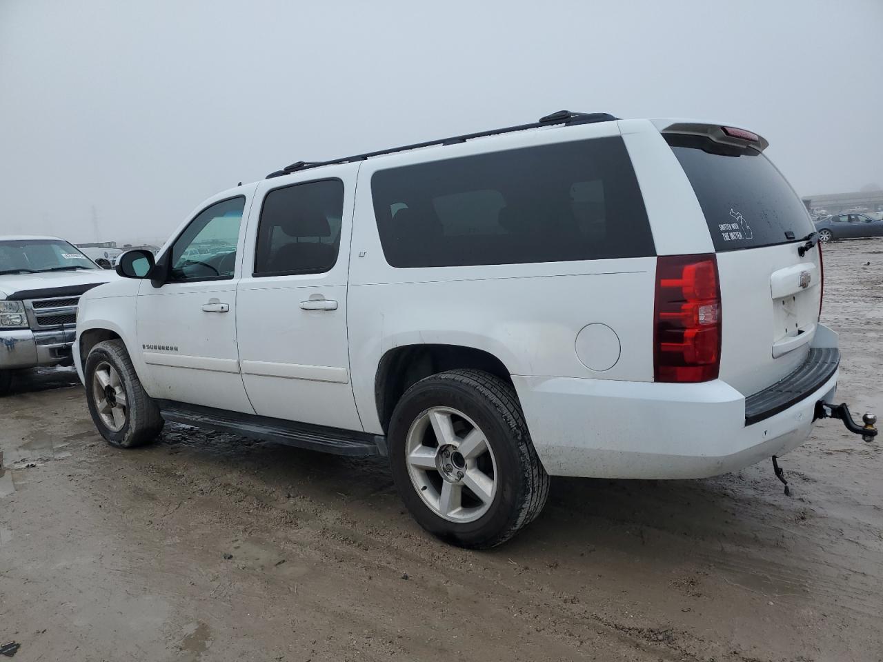 2008 Chevrolet Suburban VIN 3GNFC16088G206048 Copart auction photo, side / minor dent/scratches damage thumbnail 2