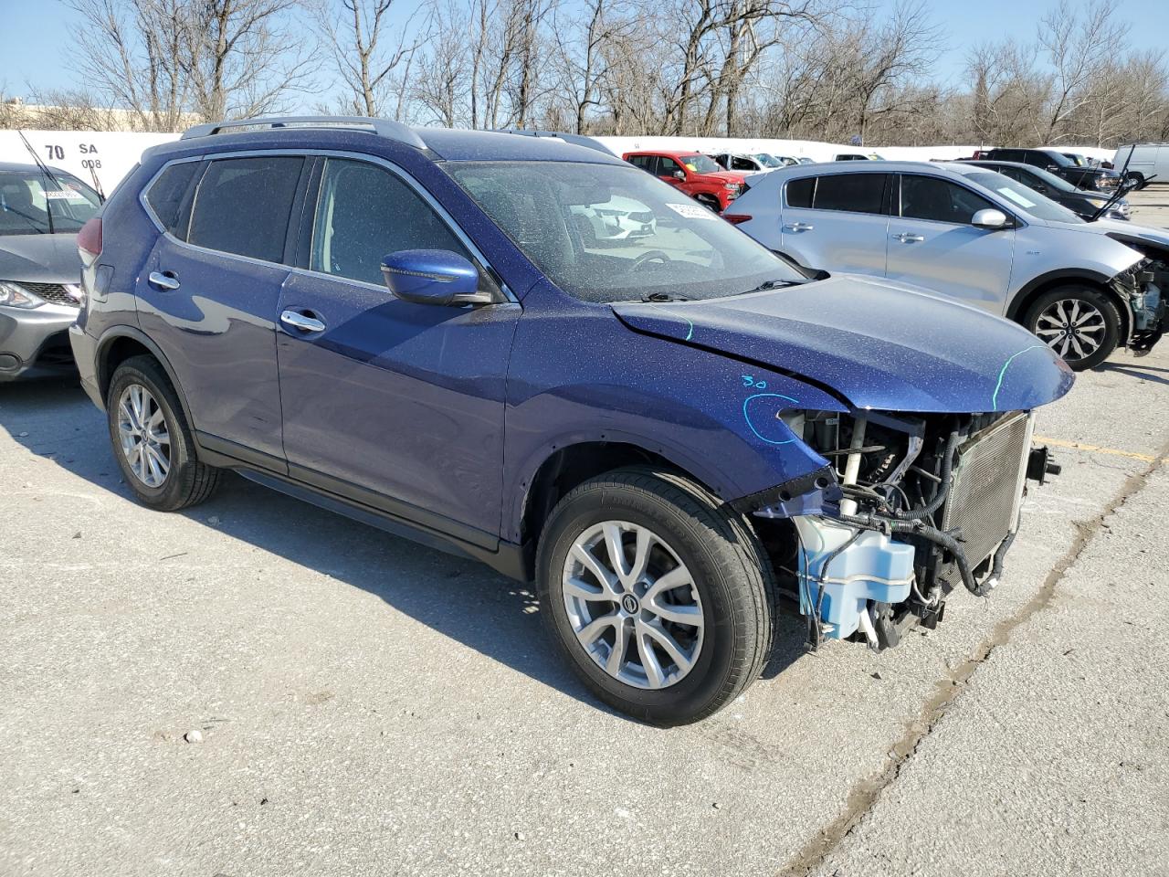 2018 Nissan Rogue VIN KNMAT2MT6JP508655 Copart auction photo, front end / side damage thumbnail 4
