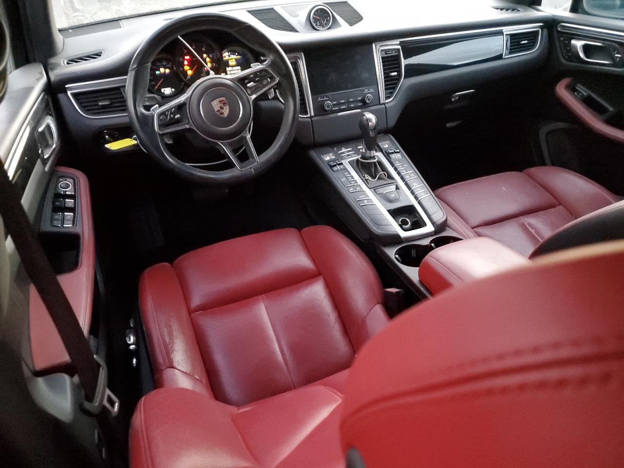 2017 Porsche Macan VIN WP1AA2A58HLB06843 Copart auction photo, vandalism / mechanical damage thumbnail 8