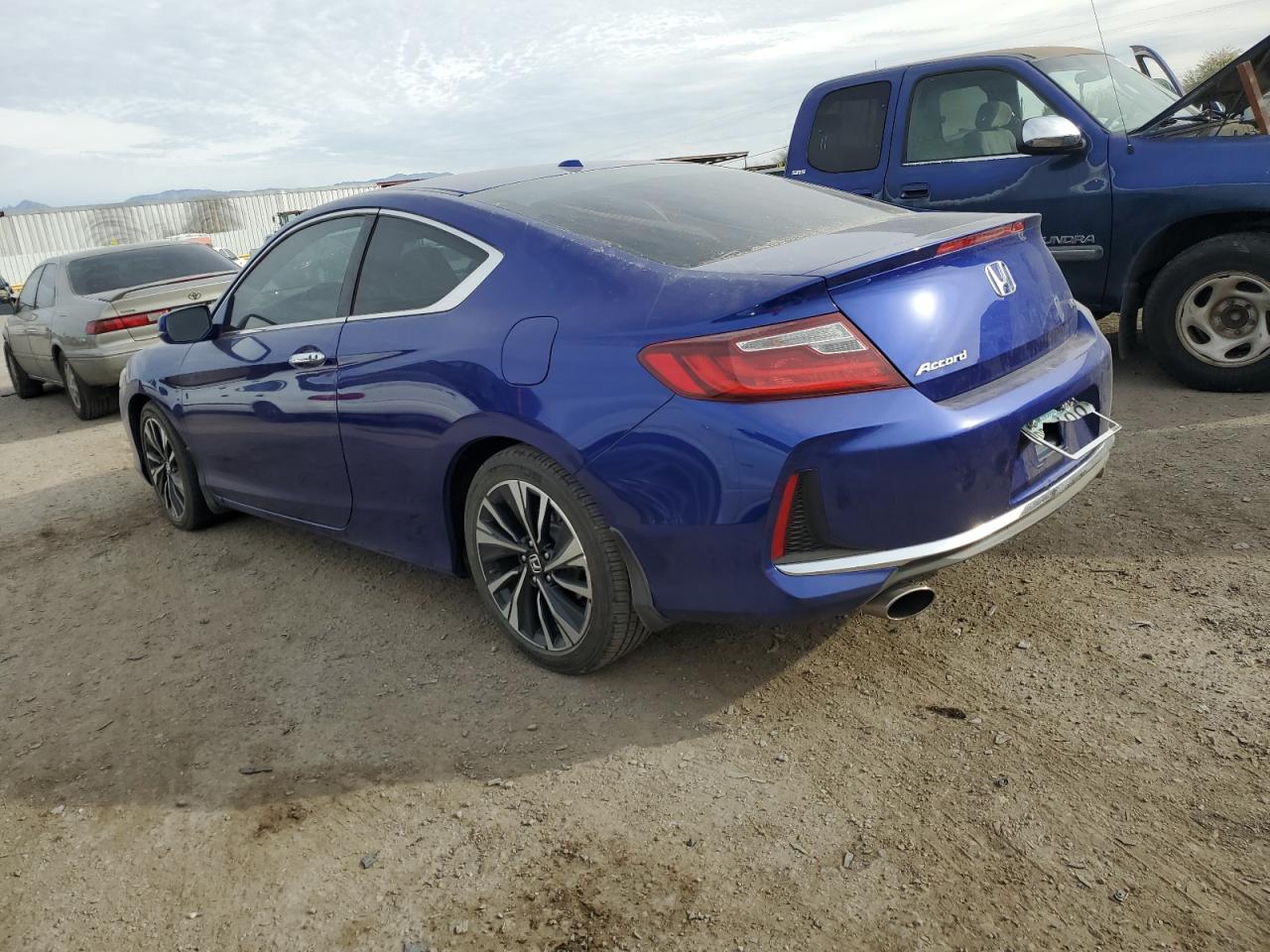 2016 Honda Accord VIN 1HGCT2B81GA000212 Copart auction photo, front end / undercarriage damage thumbnail 2