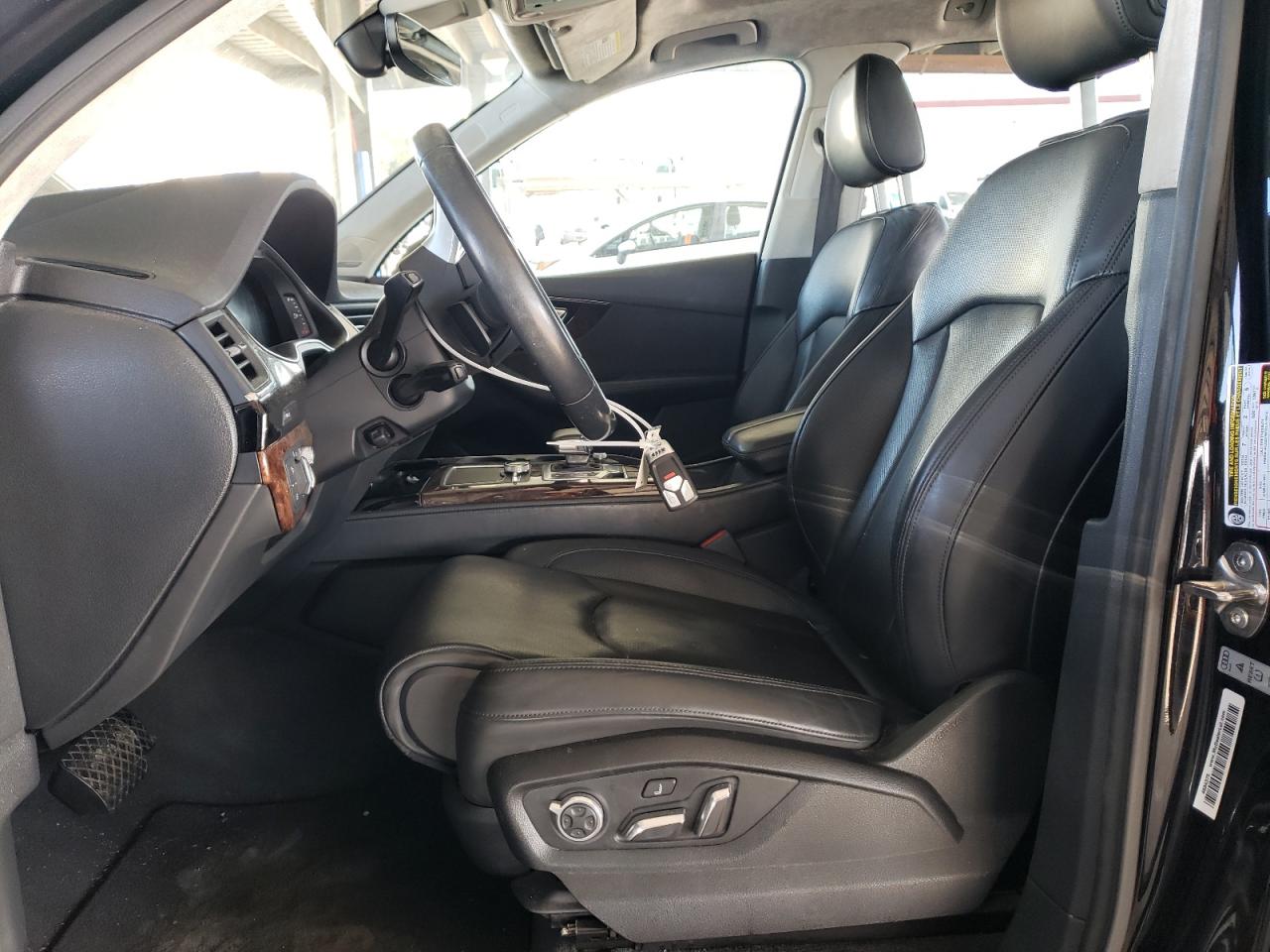 2018 Audi Q7 VIN WA1VAAF78JD043647 Copart auction photo, front end / side damage thumbnail 7