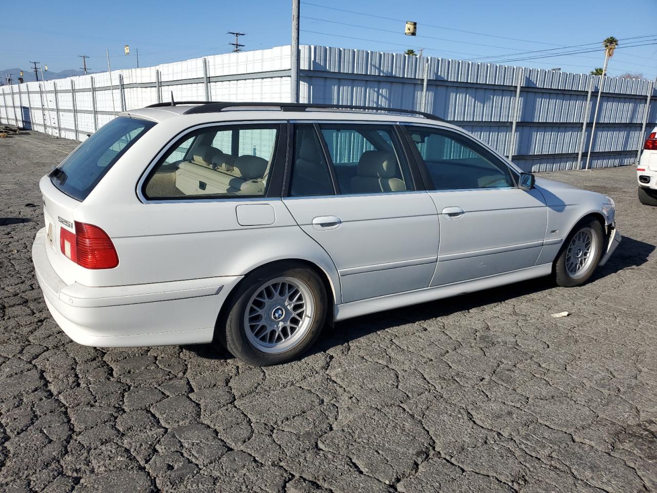 2003 BMW 5er VIN WBADS43433GE11244 Copart auction photo, front end / normal wear damage thumbnail 3