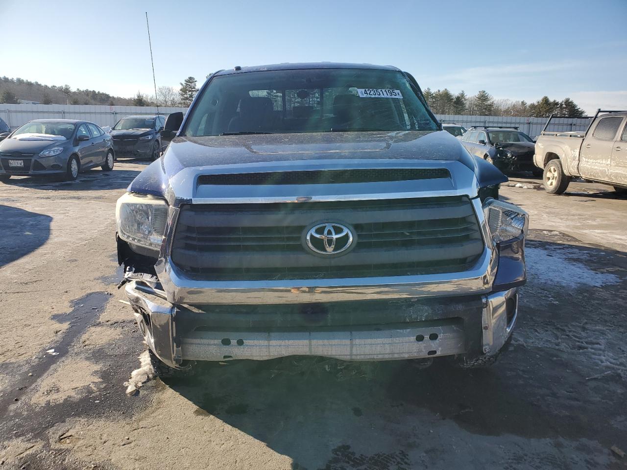 2014 Toyota Tundra VIN 5TFUY5F15EX353257 Copart auction photo, undercarriage damage thumbnail 5