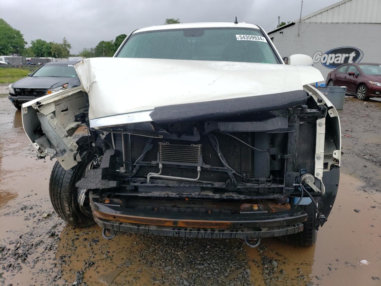 2011 Cadillac Escalade VIN 1GYS4BEF9BR357711 Copart auction photo, front end damage thumbnail 5