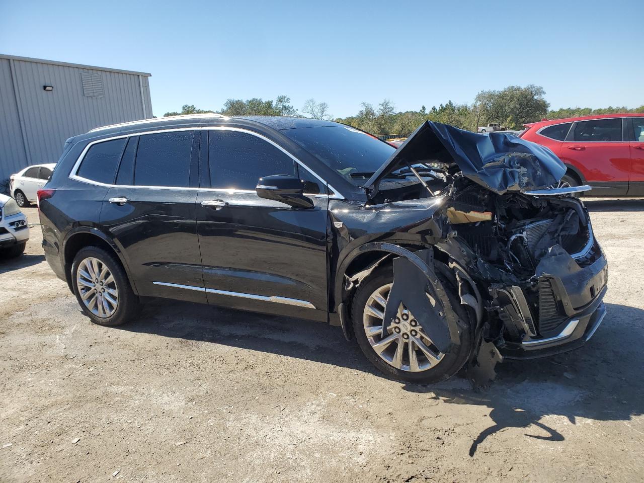 2020 Cadillac XT6 VIN 1GYKPDRS2LZ138648 Copart auction photo, front end damage thumbnail 4