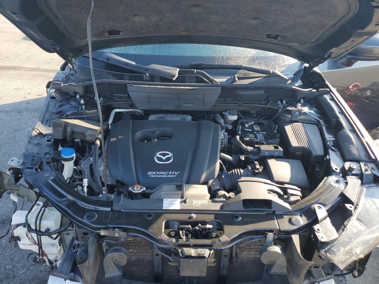 2018 Mazda CX-5 VIN JM3KFBDMXJ0388590 Copart auction photo, front end / side damage thumbnail 12
