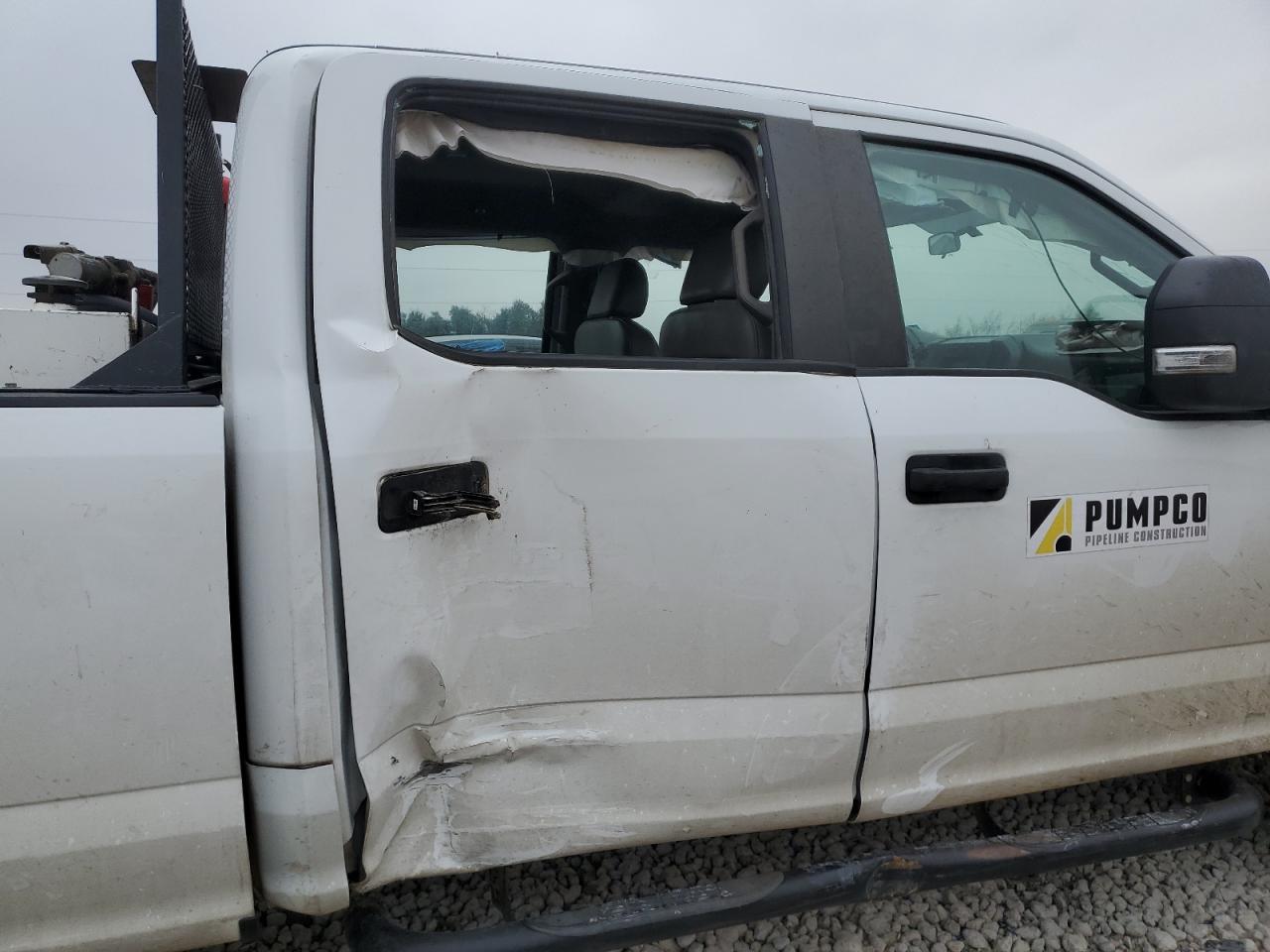 2019 Ford F250 VIN 1FT7W2B6XKEF33859 Copart auction photo, front end / side damage thumbnail 10