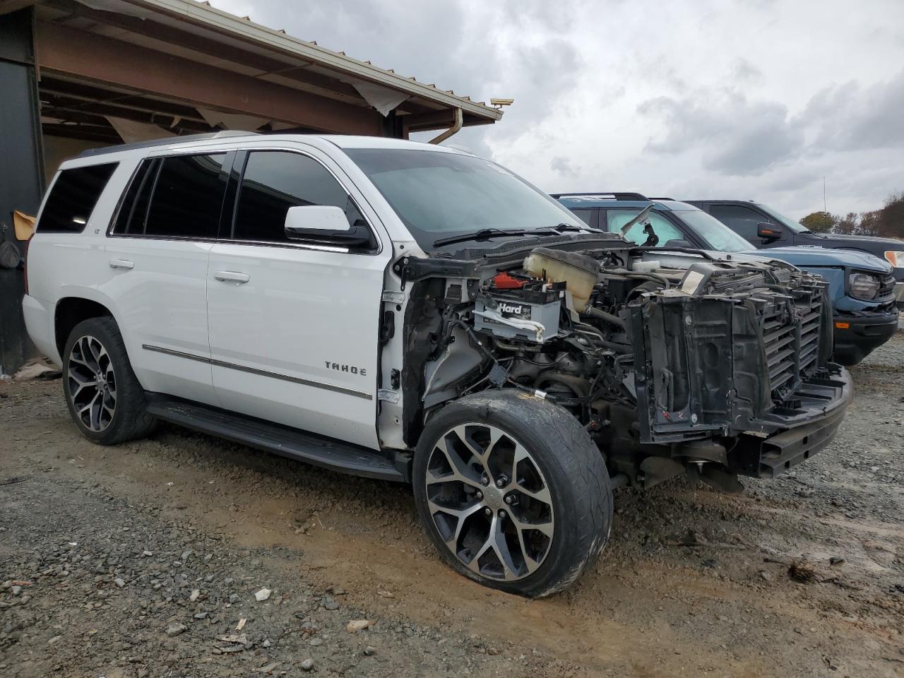 2018 Chevrolet Tahoe VIN 1GNSCBKC0JR151072 Copart auction photo, front end damage thumbnail 4