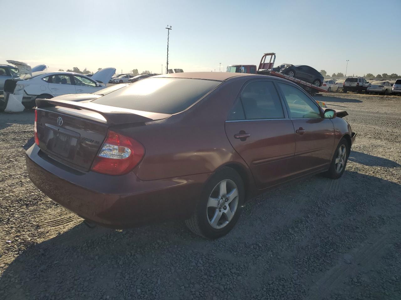 2004 Toyota Camry VIN 4T1BA32K64U502463 Copart auction photo, front end damage thumbnail 3