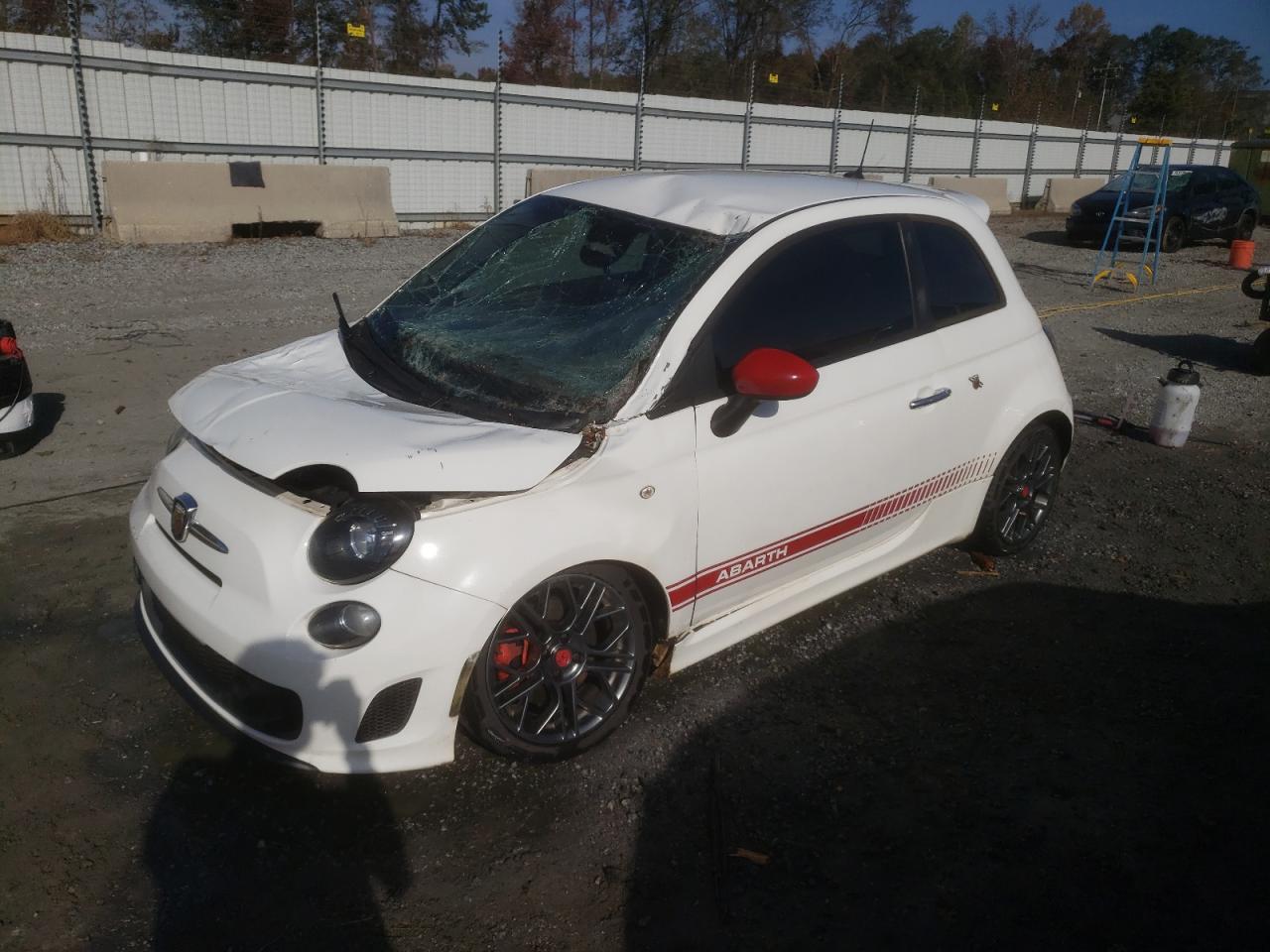 2015 Fiat 500 VIN 3C3CFFFH7FT690499