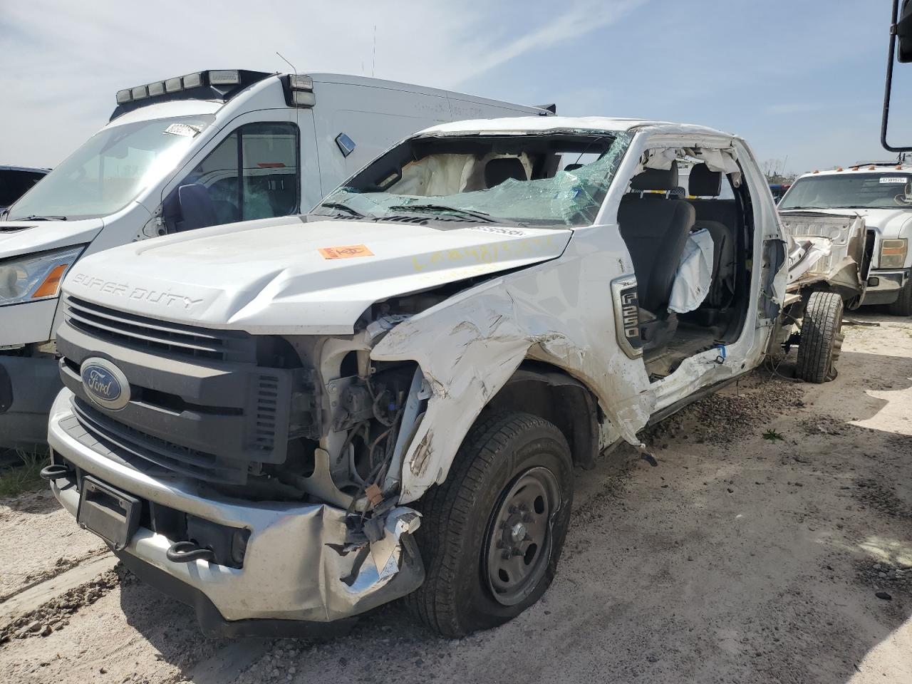 2019 Ford F250 VIN 1FT7X2A61KED13539 Copart auction photo, all over damage thumbnail 2
