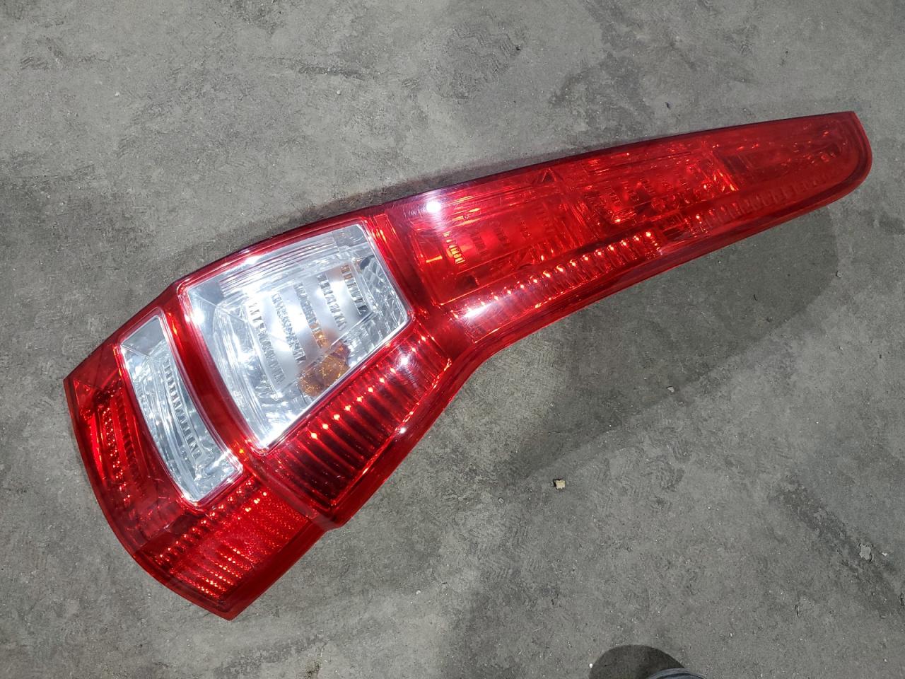 2011 Honda CR-V VIN 3CZRE4H53BG702435 Copart auction photo, rear end / minor dent/scratches damage thumbnail 13