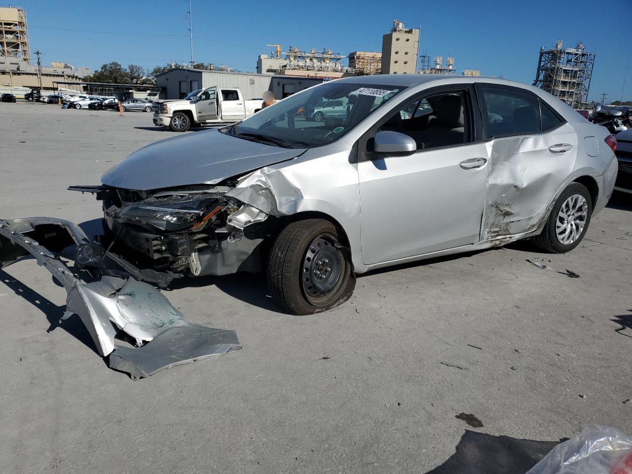 2019 Toyota Corolla VIN 5YFBURHEXKP915156