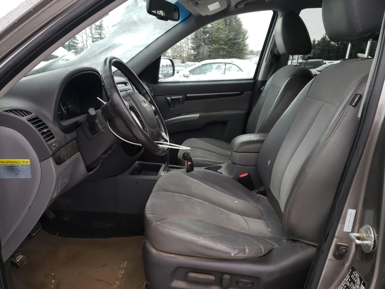 2011 Hyundai Santa Fe VIN 5XYZHDAG1BG076312 Copart auction photo, normal wear / minor dent/scratches damage thumbnail 7