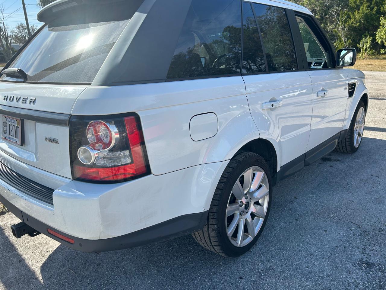 2013 Land Rover Range Rover VIN SALSF2D49DA809344 Copart auction photo, normal wear / minor dent/scratches damage thumbnail 4