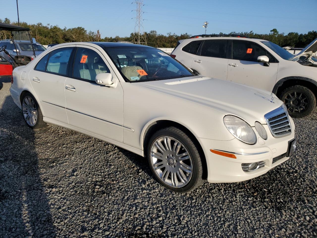 2008 Mercedes-Benz E-klasse VIN WDBUF56X08B306566 Copart auction photo, water/flood damage thumbnail 4
