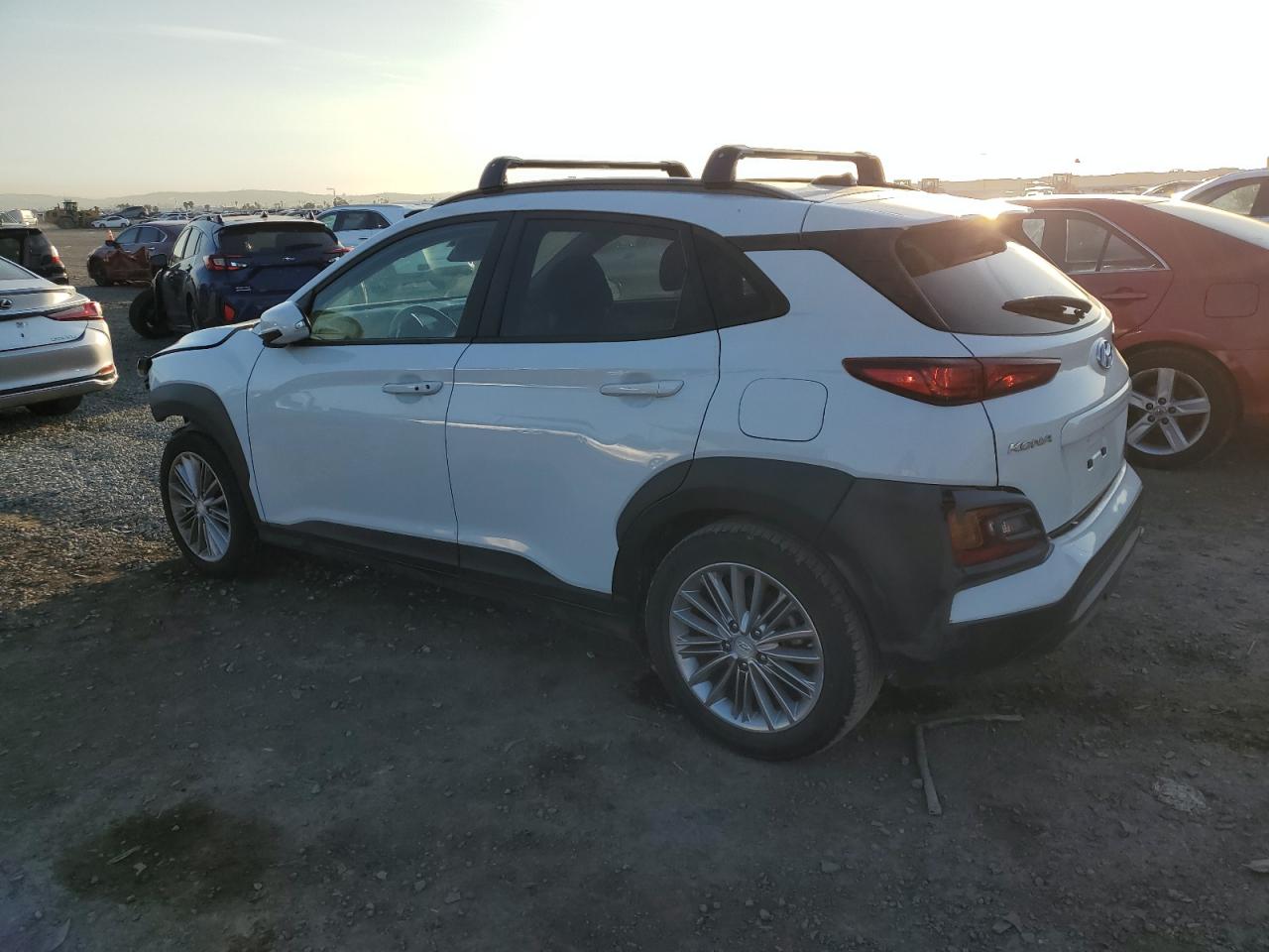 2021 Hyundai Kona VIN KM8K22AA1MU615656 Copart auction photo, front end damage thumbnail 2