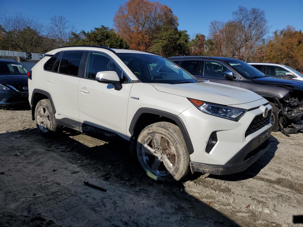 2021 Toyota RAV 4 VIN 4T3B6RFV5MU039215 Copart auction photo, water/flood / mechanical damage thumbnail 4