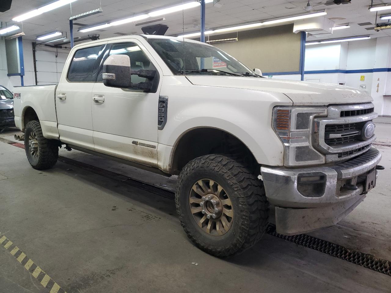 2022 Ford F350 VIN 1FT8W3BT7NEF28073 Copart auction photo, rear end damage thumbnail 4