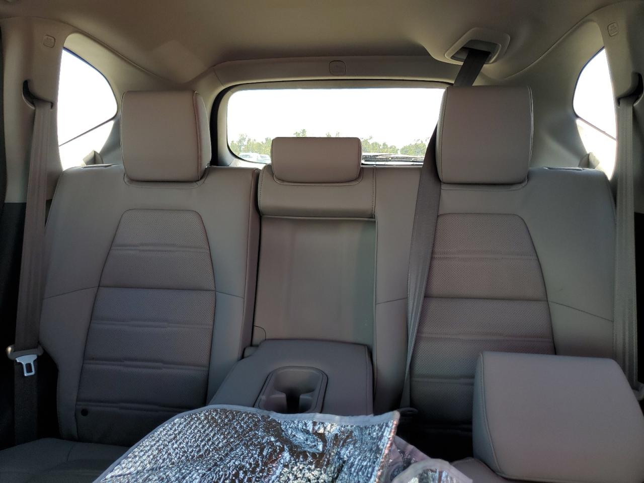 2019 Honda CR-V VIN 7FARW1H85KE027547 Copart auction photo, water/flood damage thumbnail 10