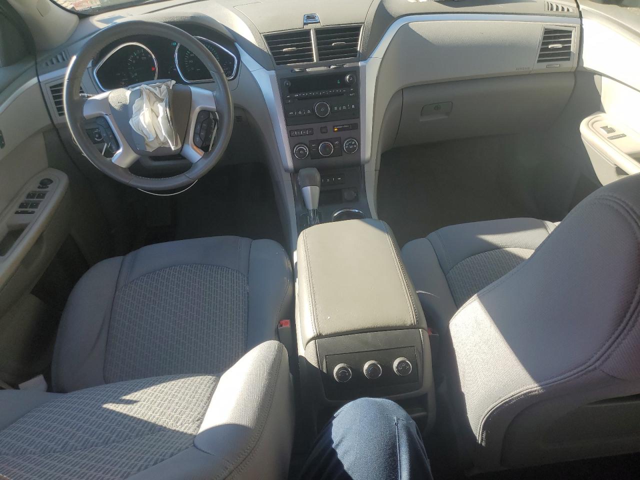 2011 Chevrolet Traverse VIN 1GNKRGED4BJ148272 Copart auction photo, front end / minor dent/scratches damage thumbnail 8