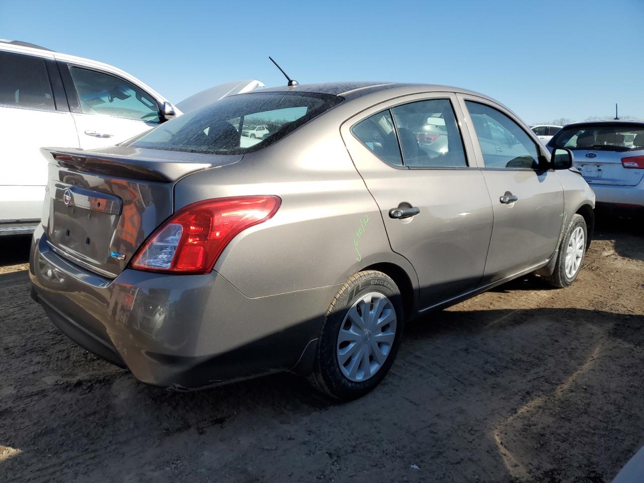 2015 Nissan Versa VIN 3N1CN7APXFL823200 Copart auction photo, front end damage thumbnail 3