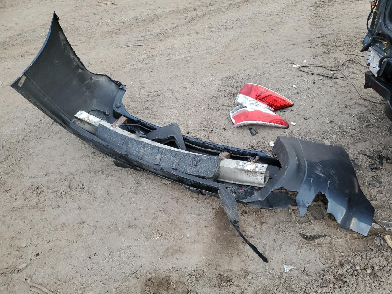 2013 Nissan Pathfinder VIN 5N1AR2MM1DC686648 Copart auction photo, rear end / minor dent/scratches damage thumbnail 13