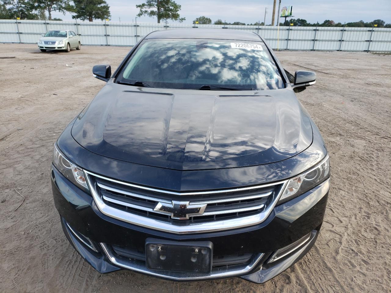 2018 Chevrolet Impala VIN 1G1105S36JU150402 Copart auction photo, side damage thumbnail 5