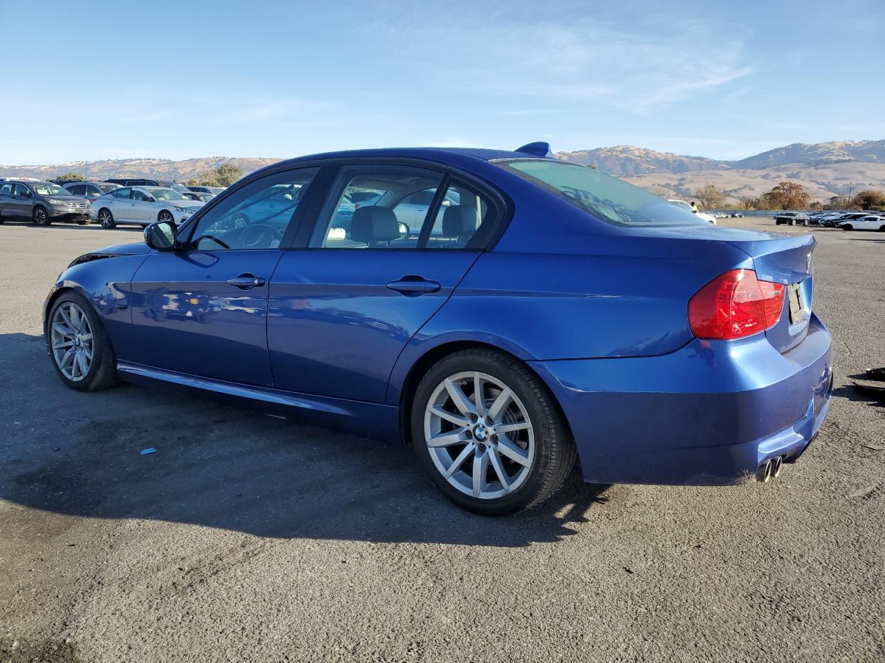 2009 BMW 3er VIN WBAPH53509A448755 Copart auction photo, front end / side damage thumbnail 2