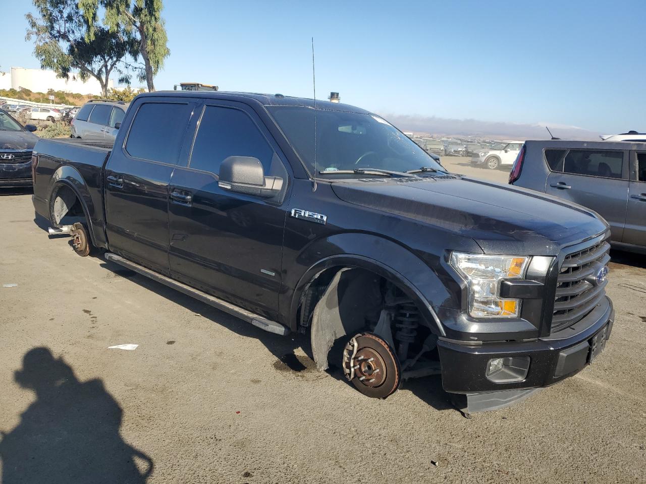 2015 Ford F-150 VIN 1FTEW1CPXFKD59713 Copart auction photo, stripped damage thumbnail 4