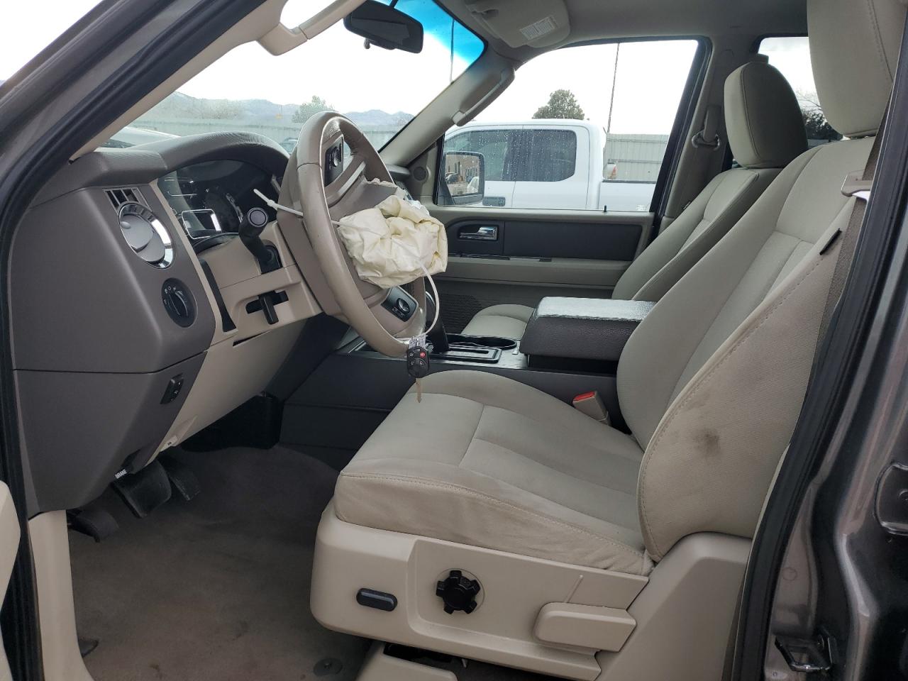 2011 Ford Expedition VIN 1FMJU1J57BEF52427 Copart auction photo, front end / side damage thumbnail 7