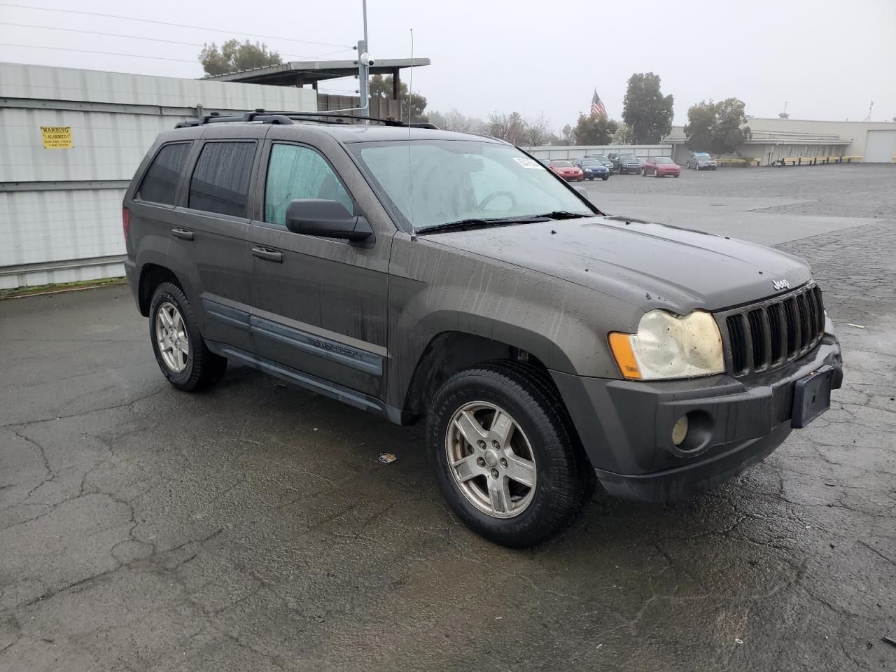 2006 Jeep Grand Cherokee VIN 1J4GS48K76C307611 Copart auction photo, burn damage thumbnail 4