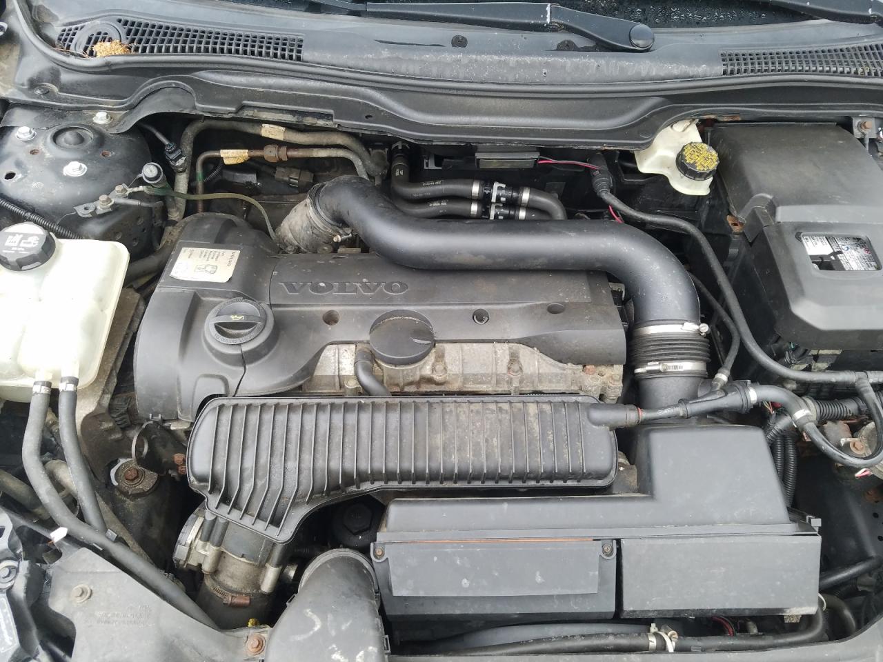 2011 Volvo C70 VIN YV1672MC9BJ113619 Copart auction photo, front end damage thumbnail 11