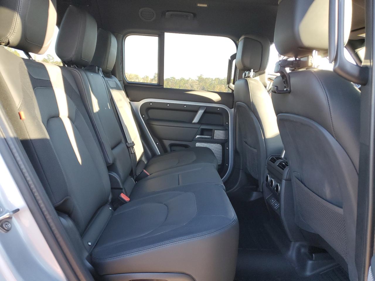 2024 Land Rover Defender VIN SALE2FEU5R2287683 Copart auction photo, all over damage thumbnail 11
