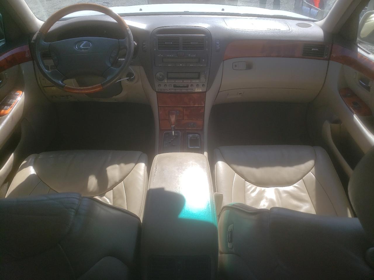 2001 Lexus LS VIN JTHBN30F210010321 Copart auction photo, front end / minor dent/scratches damage thumbnail 8