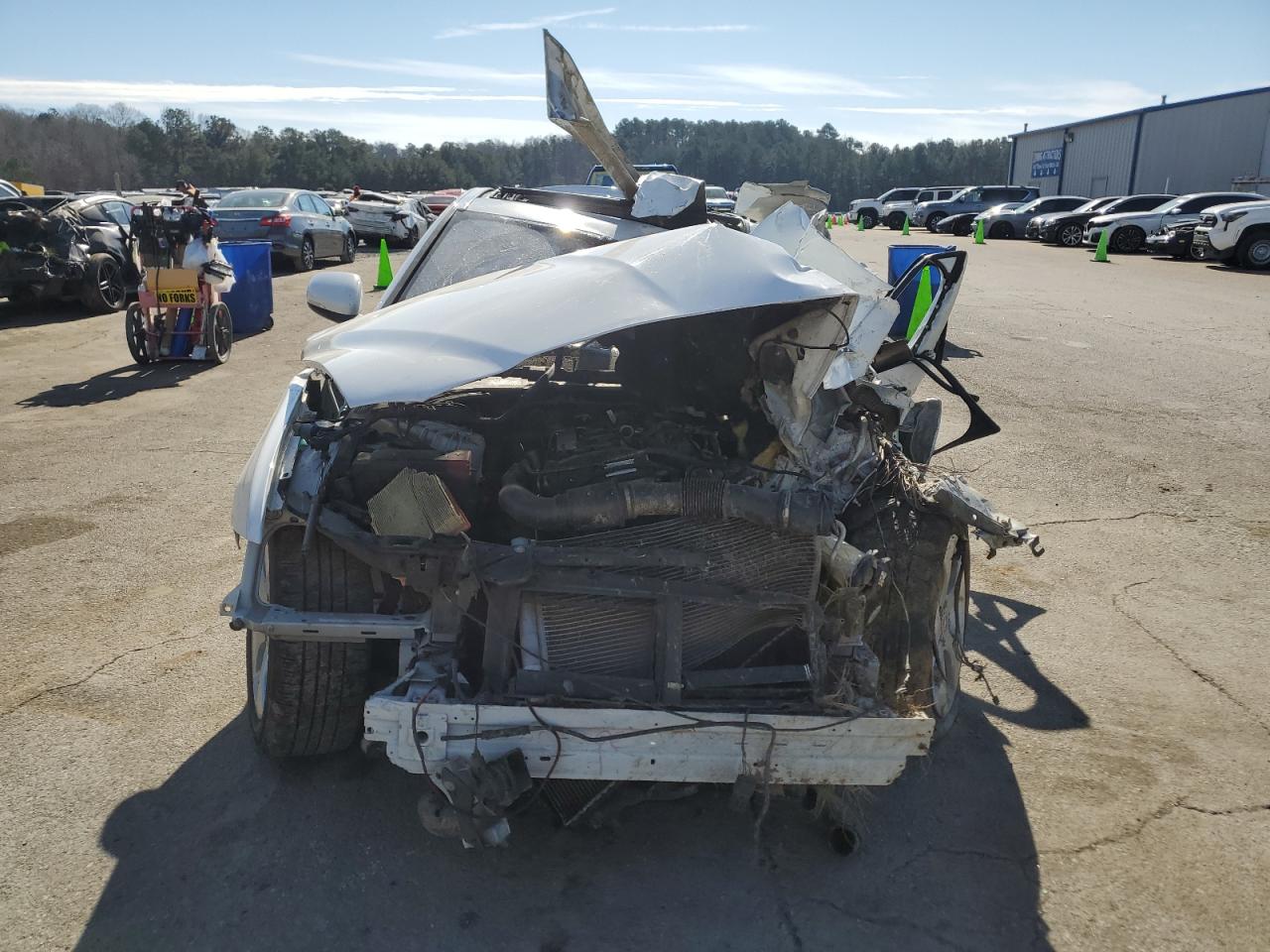 2017 Jaguar XE VIN SAJAR4BG6HA966842 Copart auction photo, all over / minor dent/scratches damage thumbnail 5