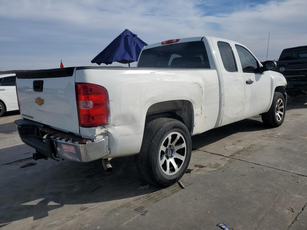 2012 Chevrolet Silverado VIN 1GCRCPEA8CZ243175 Copart auction photo, front end / side damage thumbnail 3