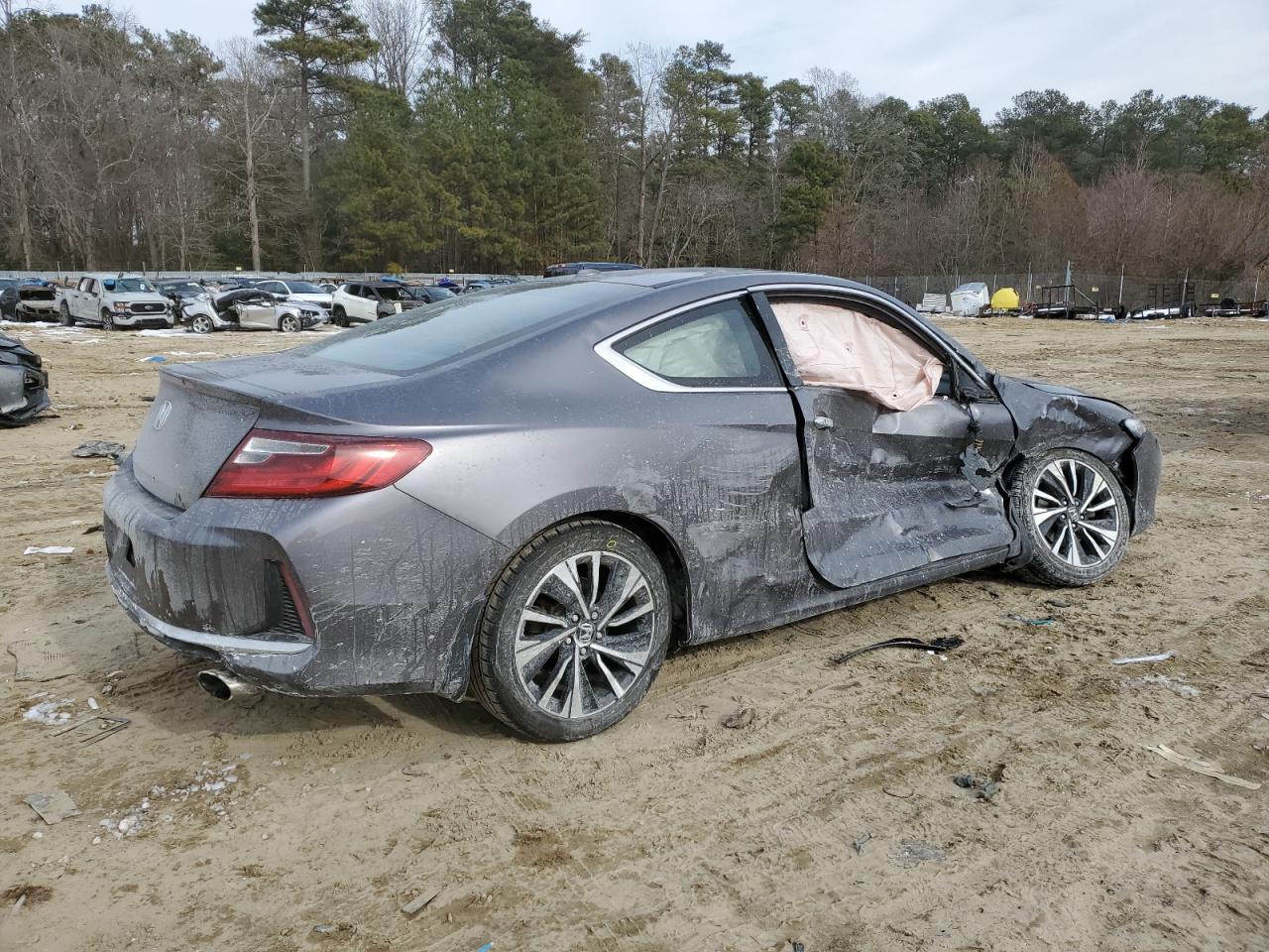 2017 Honda Accord VIN 1HGCT1B85HA000225 Copart auction photo, mechanical / all over damage thumbnail 3