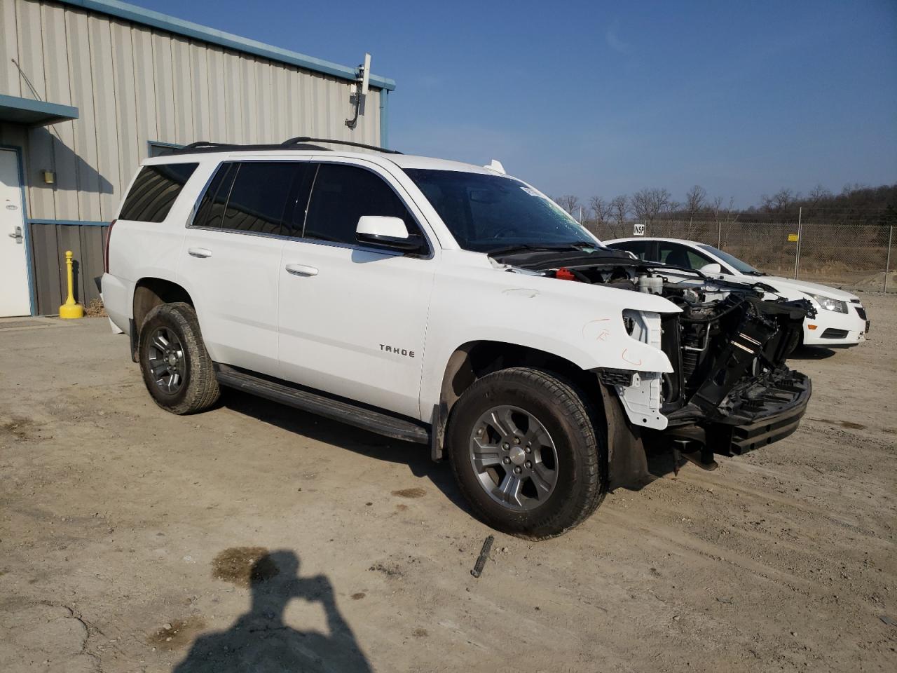2019 Chevrolet Tahoe VIN 1GNSKAKC9KR408941 Copart auction photo, front end damage thumbnail 4