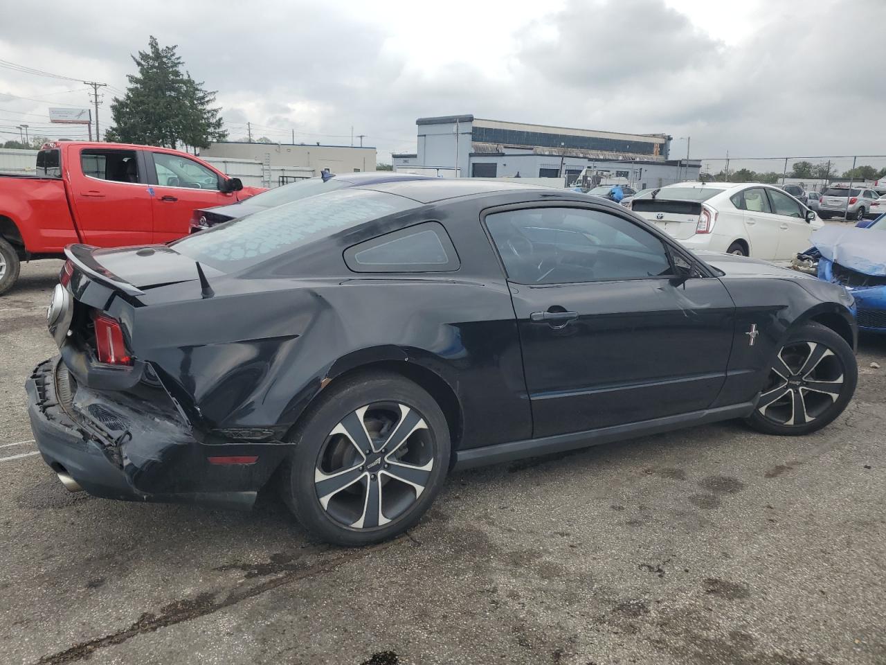2010 Ford Mustang VIN 1ZVBP8AN9A5134231 Copart auction photo, side / rear end damage thumbnail 3