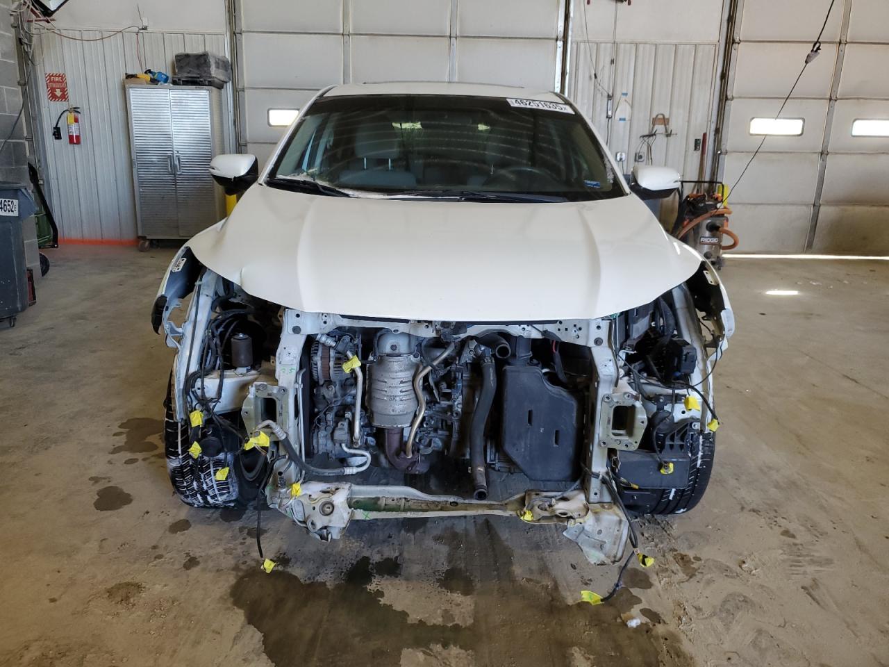 2016 Honda HR-V VIN 3CZRU6H50GM752331 Copart auction photo, front end / minor dent/scratches damage thumbnail 5