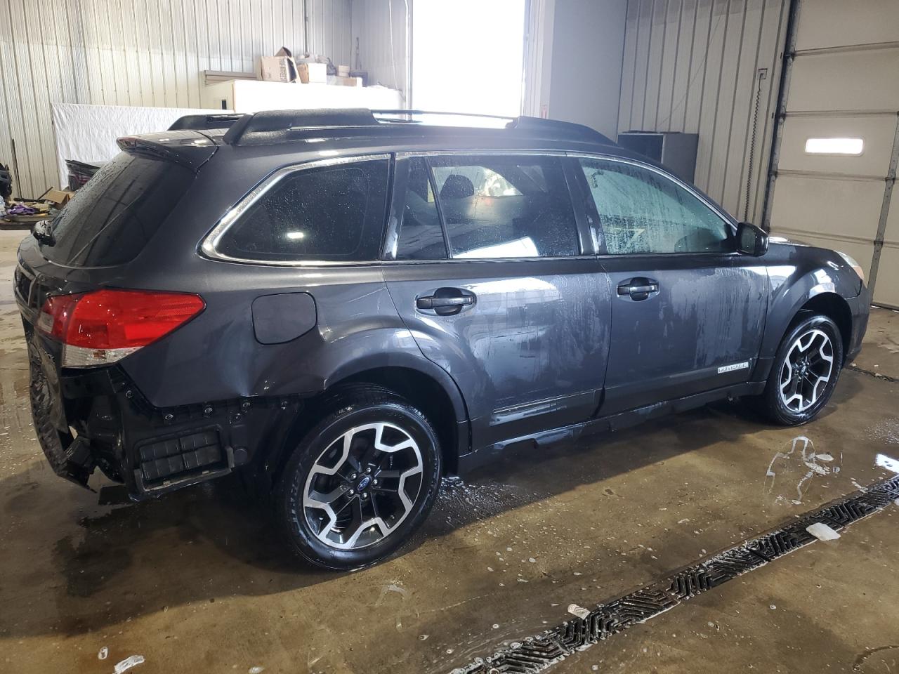 2011 Subaru Outback VIN 4S4BRBAC6B1337459 Copart auction photo, rear end / side damage thumbnail 3