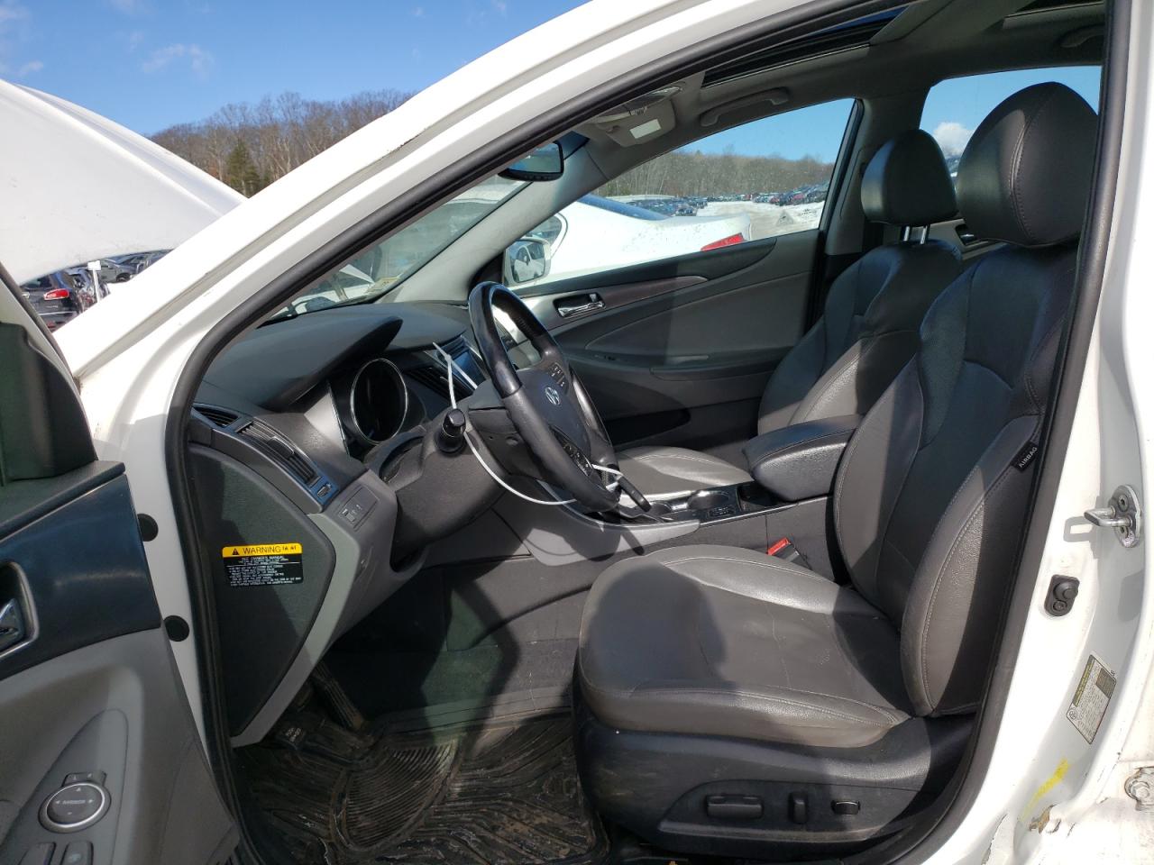 2011 Hyundai Sonata VIN KMHEC4A46BA007520 Copart auction photo, side / minor dent/scratches damage thumbnail 7