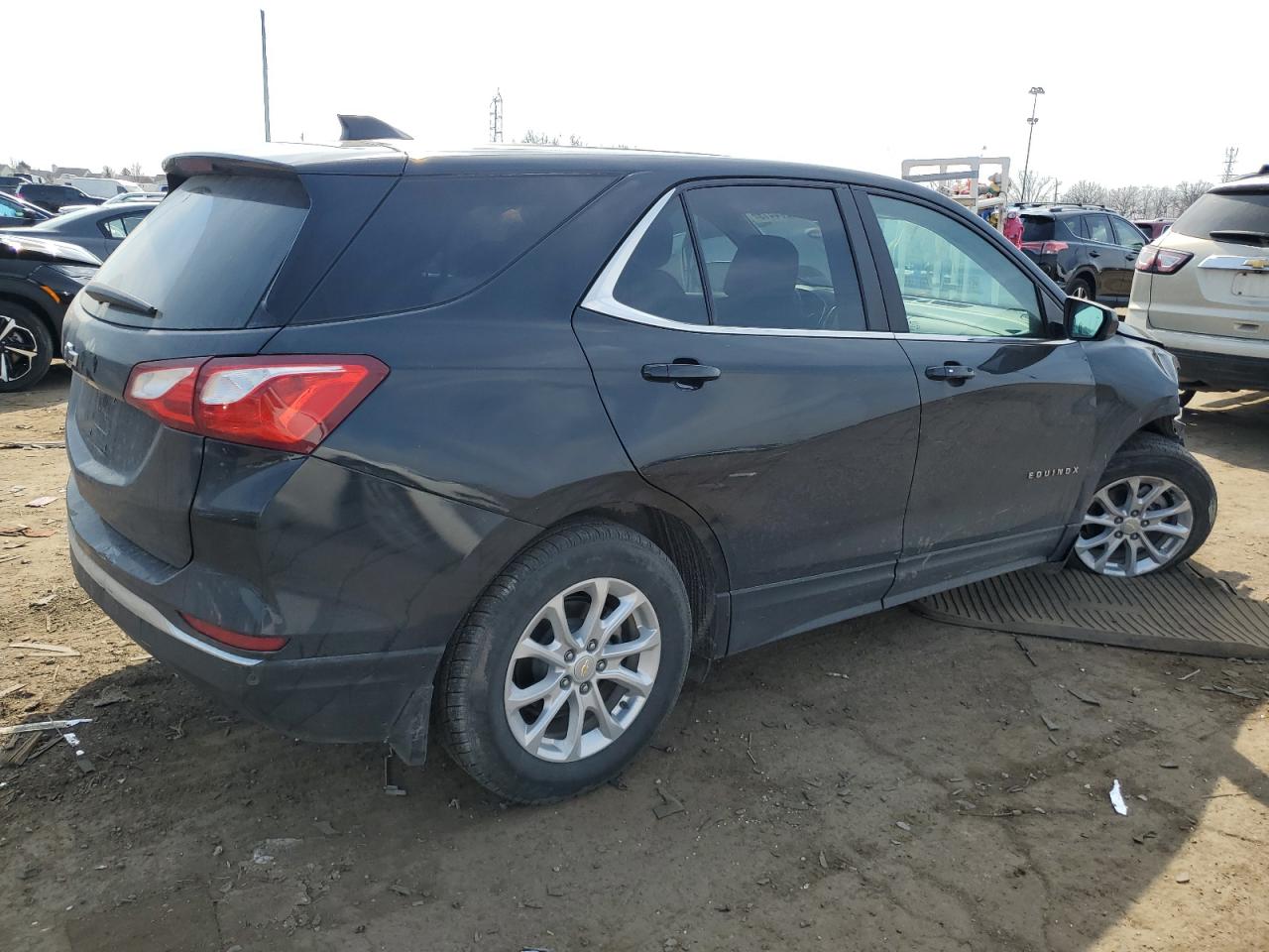 2021 Chevrolet Equinox VIN 3GNAXUEV3ML372783 Copart auction photo, front end / undercarriage damage thumbnail 3