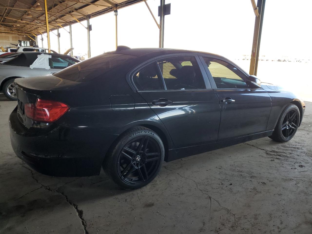 2012 BMW 3er VIN WBA3A5C54CF349384 Copart auction photo, minor dent/scratches damage thumbnail 3