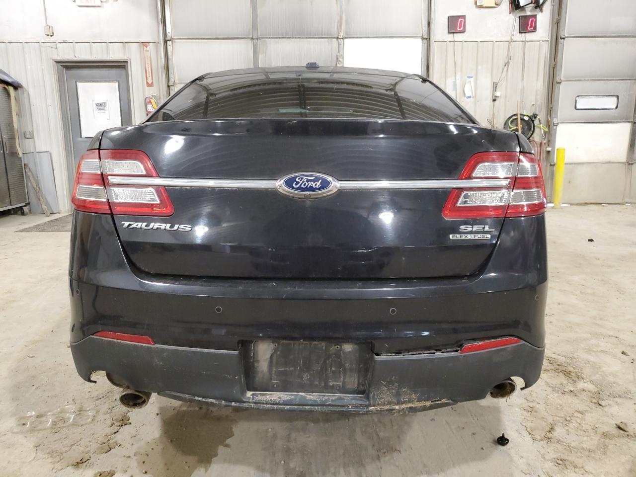 2016 Ford Taurus VIN 1FAHP2E86GG113743 Copart auction photo, front end / side damage thumbnail 6