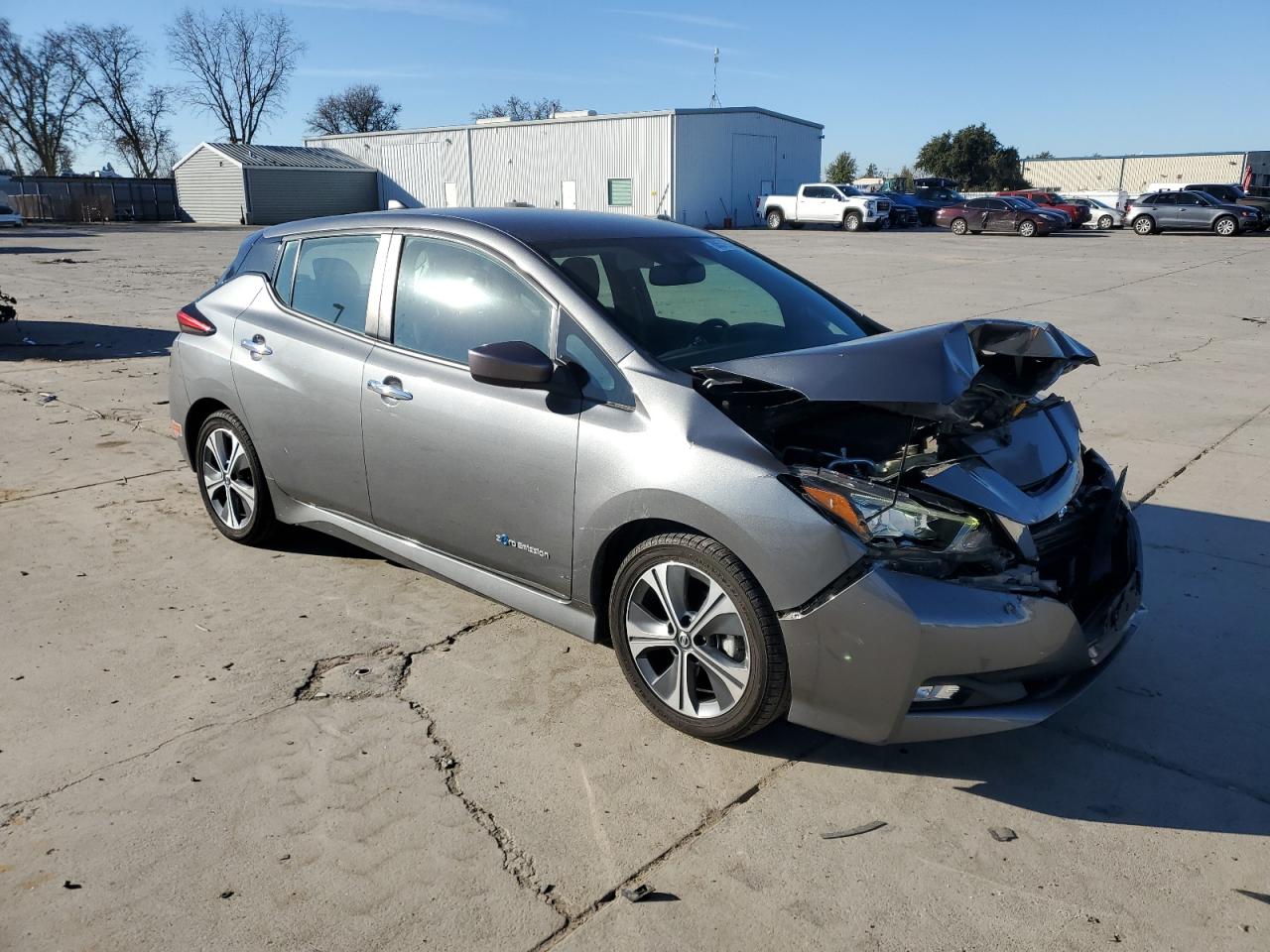 2019 Nissan Leaf VIN 1N4AZ1CP1KC300324 Copart auction photo, front end damage thumbnail 4