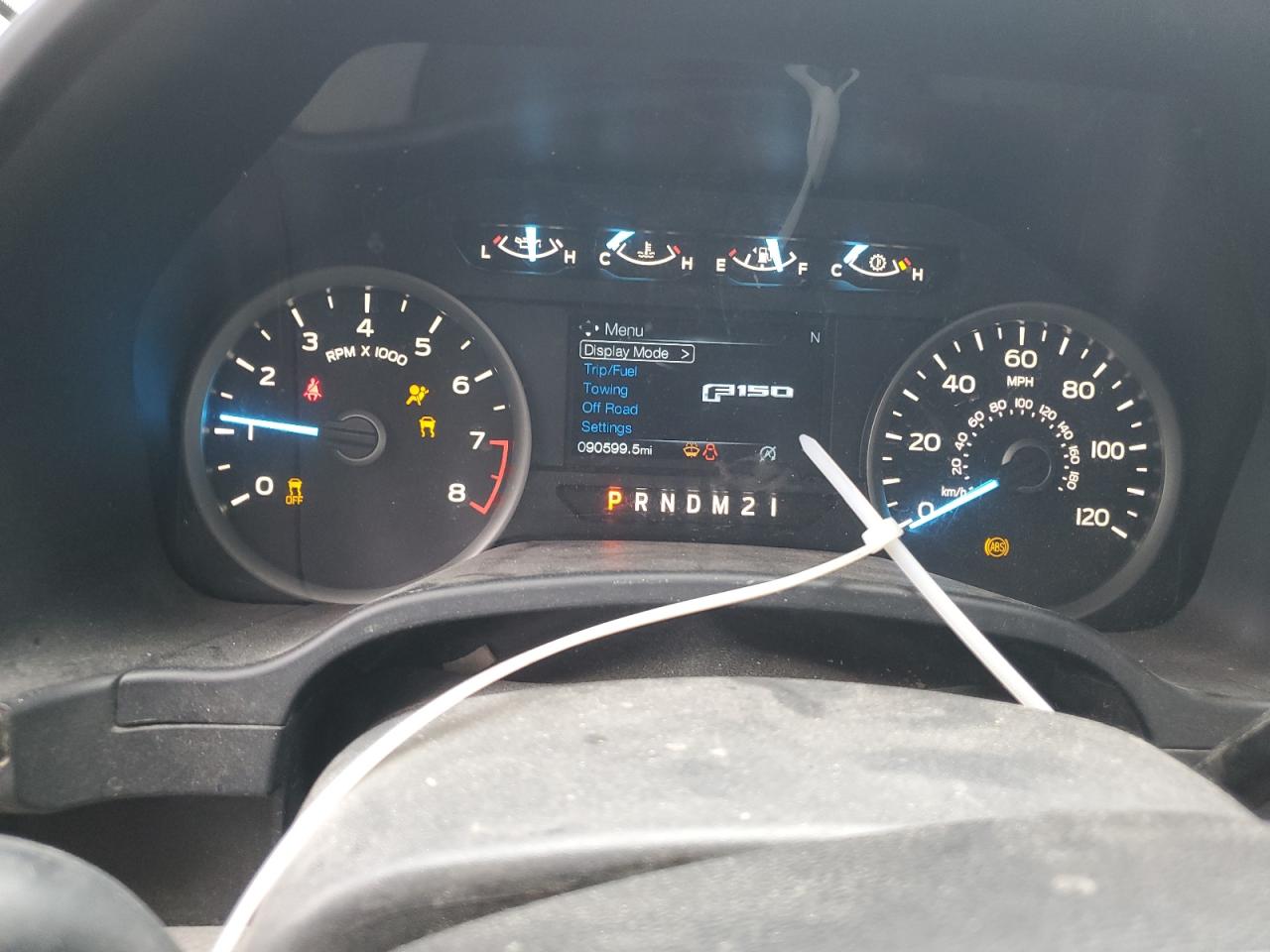 2019 Ford F-150 VIN 1FTMF1CB9KKE58548 Copart auction photo, side / front end damage thumbnail 9