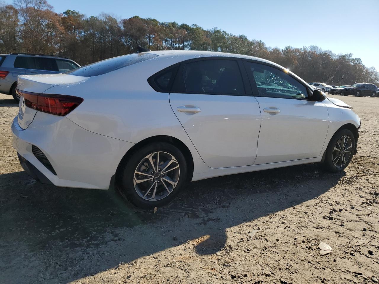 2024 KIA Forte VIN 3KPF24AD9RE788245 Copart auction photo, front end damage thumbnail 3